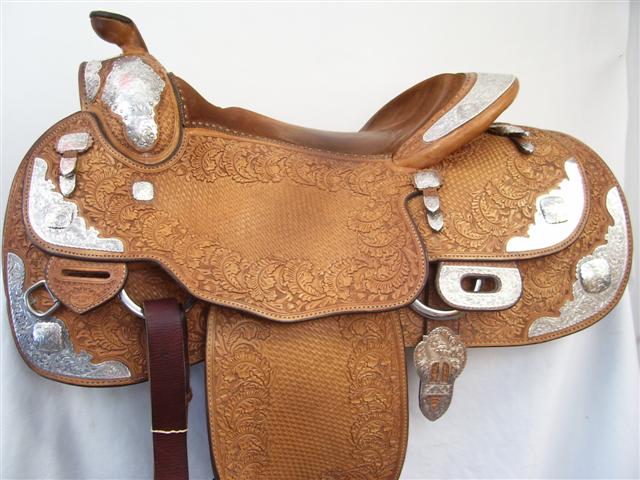 Used Saddle:- Image Number:0
